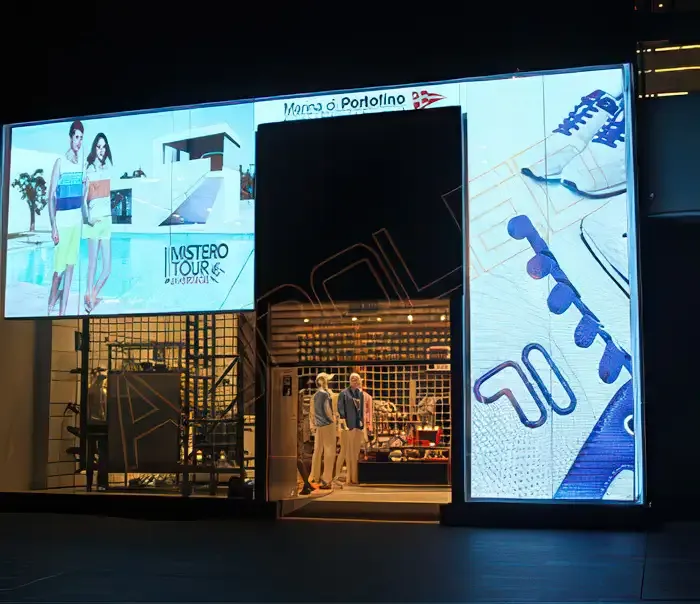 Example - Indoor LED Screens Mall 04